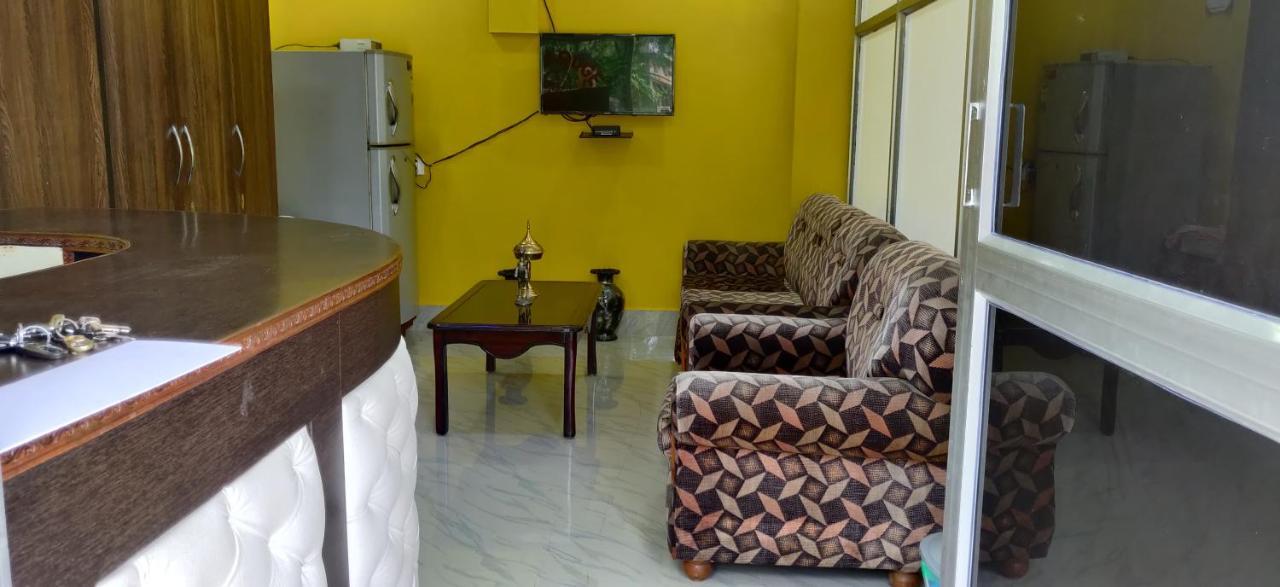 Hotel Sk Lodge Near Guwahati Airport Exteriör bild